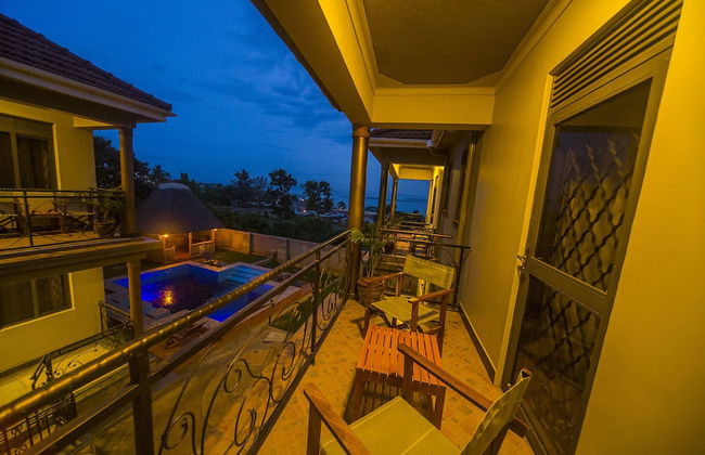 Victoria Breeze Hotel Apartment - Photo 45