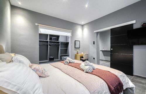 L apartment - Foto 1