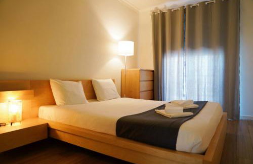 Always on the way - Road Home in Montijo, Lisbon - Foto 25