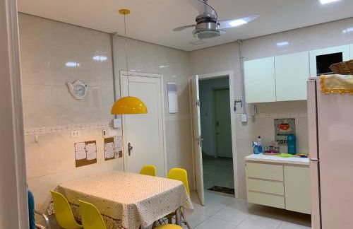 Apê Descolado no Guarujá - Enseada - Foto 9