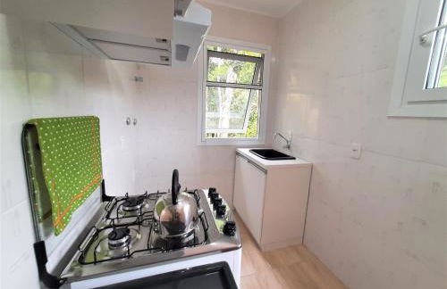 Apartamento Refúgio do Ipê em Gramado - Próximo ao Lago Negro - Photo 25