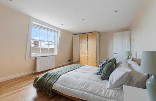 Parea Living - Spacious 4 Story House, Families, Big Groups - Foto 1