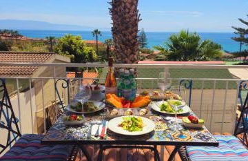 Ninfa Sul Mare Apartments - Piscina Idromassaggio 50 M E T R I dal Mare Free Parking - Photo 24