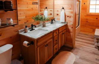 Sleeps 16 Luxury Cabin with Game Room & Hot Tub - Foto 18
