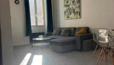 Charmant T2 climatisé a 5 min de là gare st-charles - vieux port - Foto 2