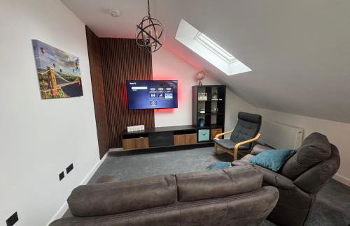 Modern 2 bedroom Penthouse with car parking - Foto 8