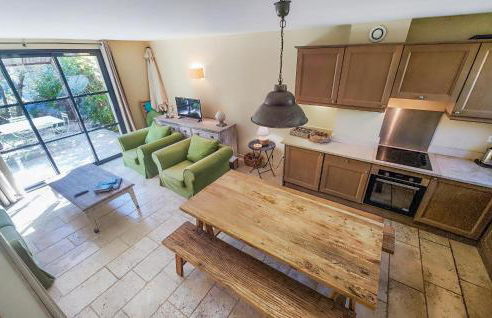 2 Bedroom Cozy Home In Saint-Laurent-De-La-Ca - Foto 6