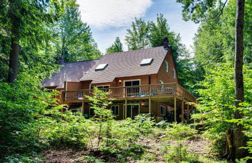 Bartlett Vacation Rental with Wraparound Deck! - Photo 35