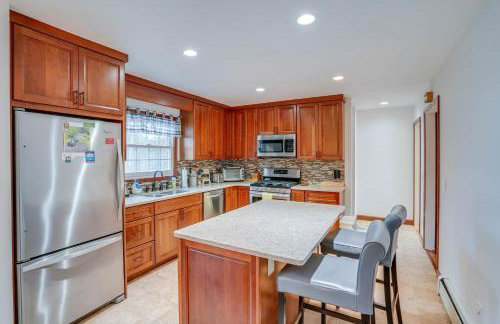 Woodstock Getaway with Hot Tub about 2 Mi to Dtwn! - Foto 11