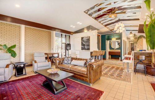 Stylish and Serene West Friendship Hidden Gem! - Foto 6