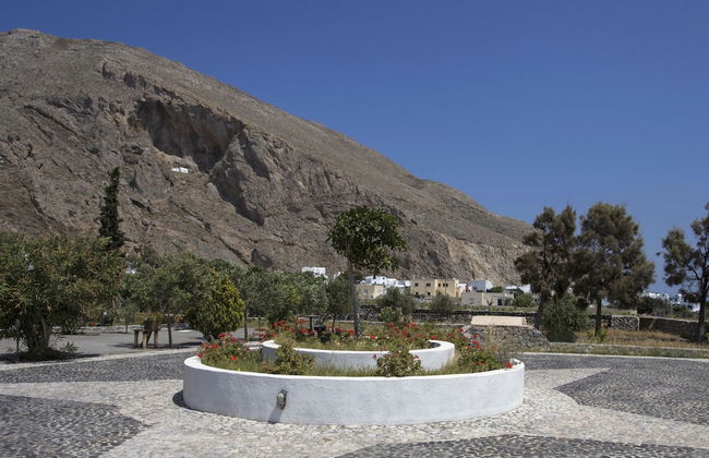 Birds Villa Apartments with Heated Pool - Including Car and Breakfast - Photo 55