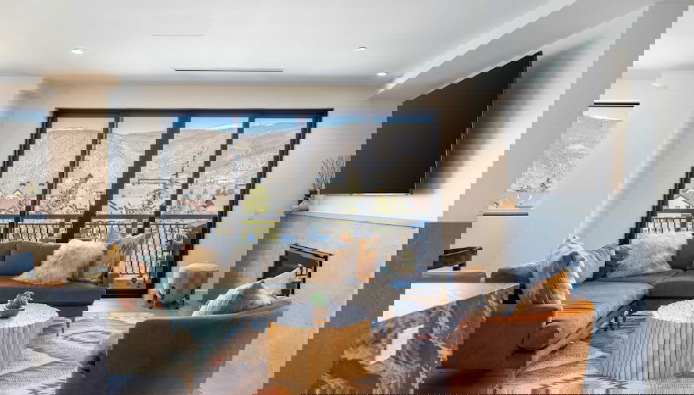 Luxe 3bdr Near Vail w/ Views Gym, Pool, Game Room Alpine Oasis at Frontgate - Foto 1, Imagen principal