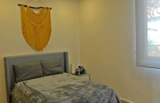 Roomy Apt With Private Terrace - Amazing Amenities - Photo 5