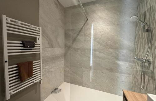 Gîte contemporain côté Sioule à Ébreuil, 4 pers, jardin - FR-1-489-551 - Foto 5