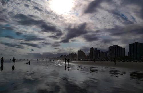 Onda76 Ap temporada Praia Grande Beira Mar churrasqueira carvão - Foto 66
