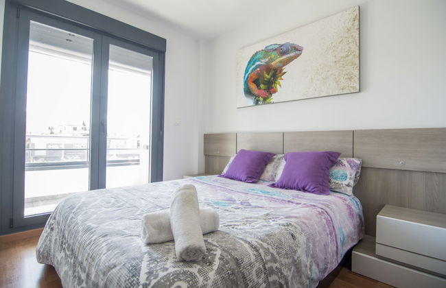 EnjoyGranada LUJO Piscina y Parking - Foto 5