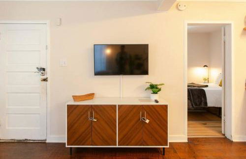 Classic & Cozy Apartments - Parking & Close to DW - Foto 4