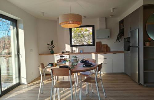 A break in Vérel Nature, Family, Mountain view - Photo 55