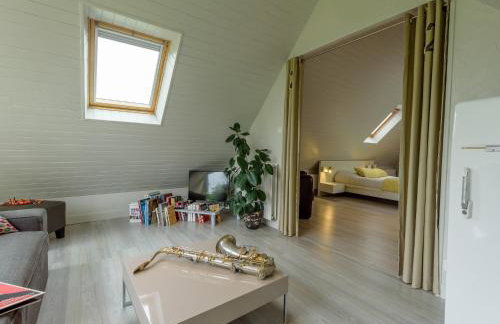 Peaceful Holiday Home in Plouguin with Indoor Pool - Foto 65