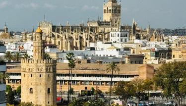 Un espacio diferente en Triana. - Foto 3