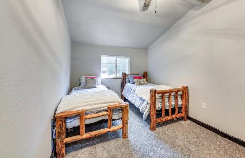 Hot Tub and Fire Pit Getaway on Pend Oreille River - Foto 16