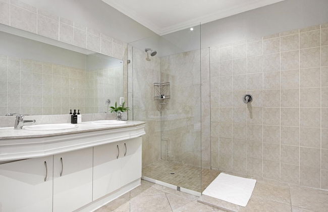 Beachside Manor - 8 Bed Villa 2 Mins From Beach - Foto 40