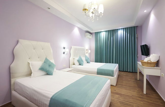 Apartments Flower Residence - Photo 20