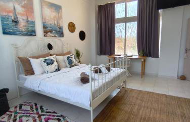 Spacious Beach House Theologos - Photo 6