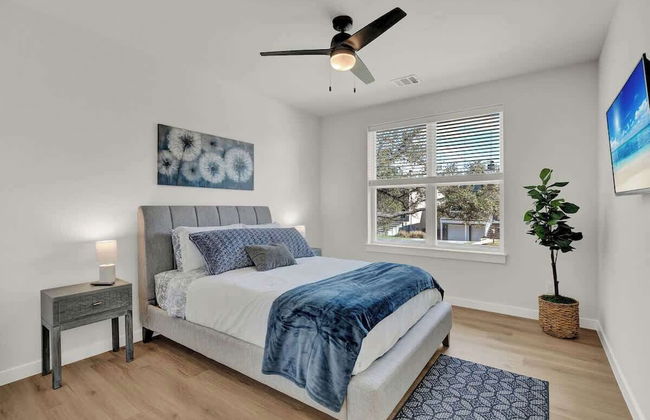 Stunning Lake Home With Pool-beach-gym-boat Access - Foto 5