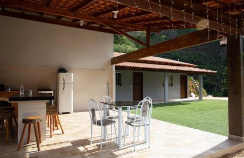 Casa de Campo com Vista, Piscina e Churrasqueira - Foto 21