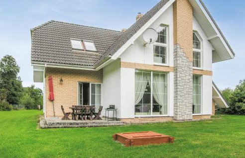 3 Bedroom Awesome Home In Postomino - Foto 8