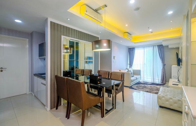 Luxury and Premium 2BR Apartment at Casa Grande Residence - Photo 24