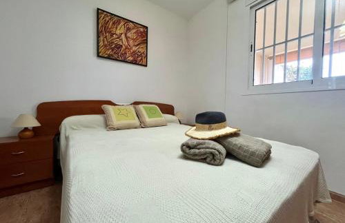 Almerimar Amplio Apartamento de 3 Habitaciones con Piscina, pista de padel, futbol y Garaje Cubierto para 2 Coches en Altas Entinas - Foto 9