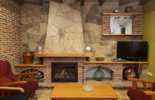 Los Guijos - Photo 5