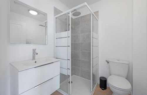 T2 avec parking gratuit - proximité gare - Foto 9