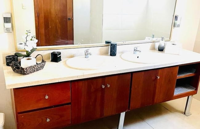 2 Minutes Walk to Beach Huge 3 bdrm Condo with Pool - Photo 66