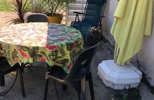 Gîte Authentique à Villemurlin avec Jardin et Parking - FR-1-590-527 - Foto 18