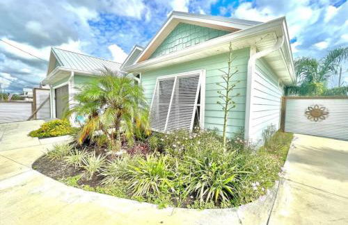 2 Fins Up, Beach Home, Private Pool , Golf Cart, 6 beds - Foto 5