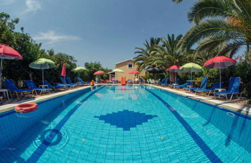 Villa Eleni Holiday Resort 4' walk to Beach with Pool - Ideal for Families and Couples - Foto 9