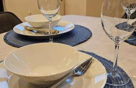 CASA8070 - Exklusive große Maisonette-Wohnung 91 qm für Familien, Gruppen, Geschäftsreisende, inklusive Parkplatz, WLAN, Kaffee und Tee, voll ausgestattet für 1 bis 9 Personen, zentrumsnah an der Autobahn A9 Ingolstadt-Süd - Photo 42