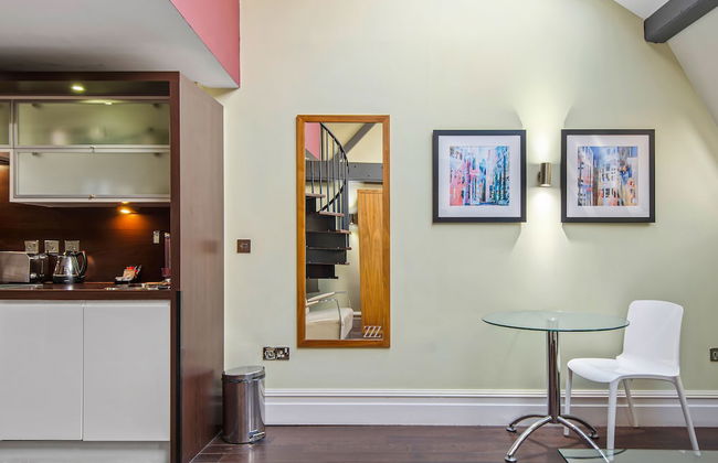 Roomzzz Manchester City - Foto 33