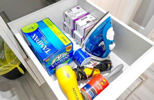 B- InstaWorthy & Family-Friendly NoHo Gem- Near Universal & Hollywood with Parking, Games, and Hot Tub - Foto 25