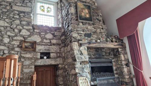 Kilfinichen Church - Photo 5