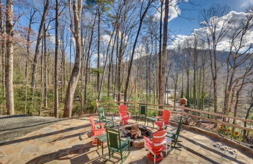 Mountain-View Cabin about 2 Mi to Downtown Clayton! - Foto 2