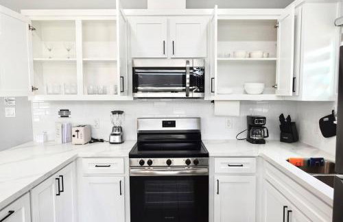 Pet-Friendly, Modern, Gated, Smart TVs, Fast WiFi, Pharr Apartment - Foto 6