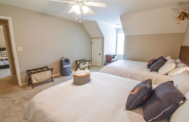 The Crimson Retreat Only 5 Miles to the Stadium BBQ Coffee Games - Foto 16