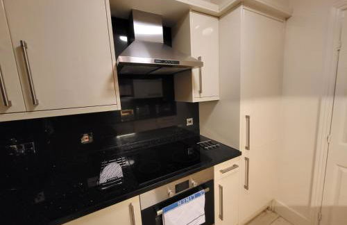 Garland Stylish 2 Bedroom Apartment A Minute Walk From Station - Foto 25