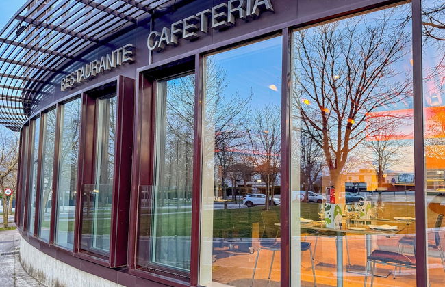 Jardines de Uleta Suites - Photo 74