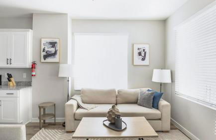 Landing Stylish 2BD Pool Courtyard - Foto 2