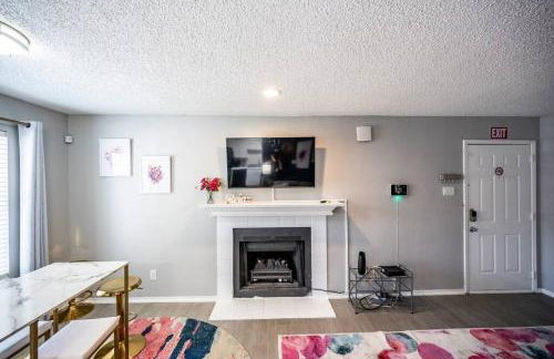 Entire Place Wi-fi Washer Dryer 4kTV Pets Allowed #615 - Foto 17